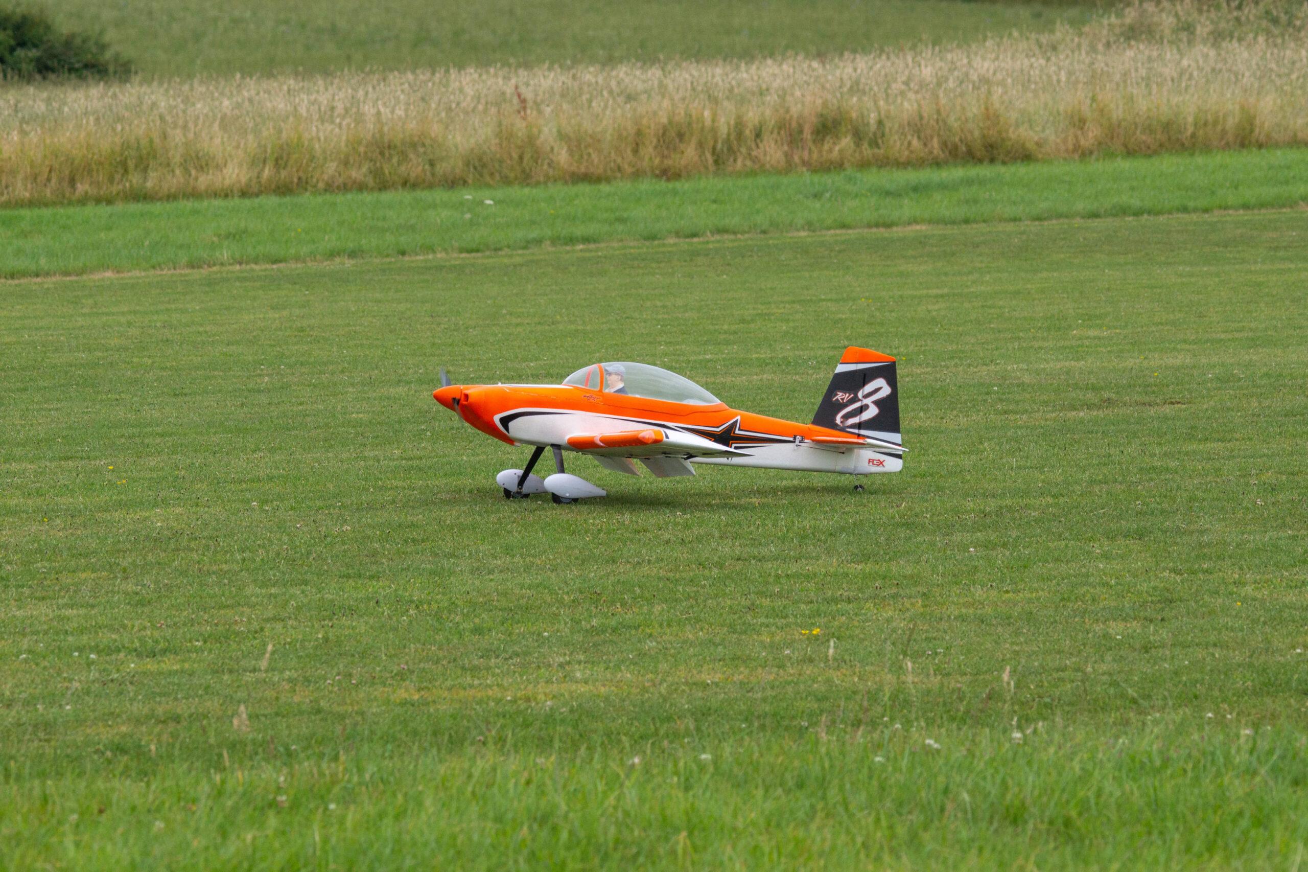 Flex Innovations Vans RV8 60e