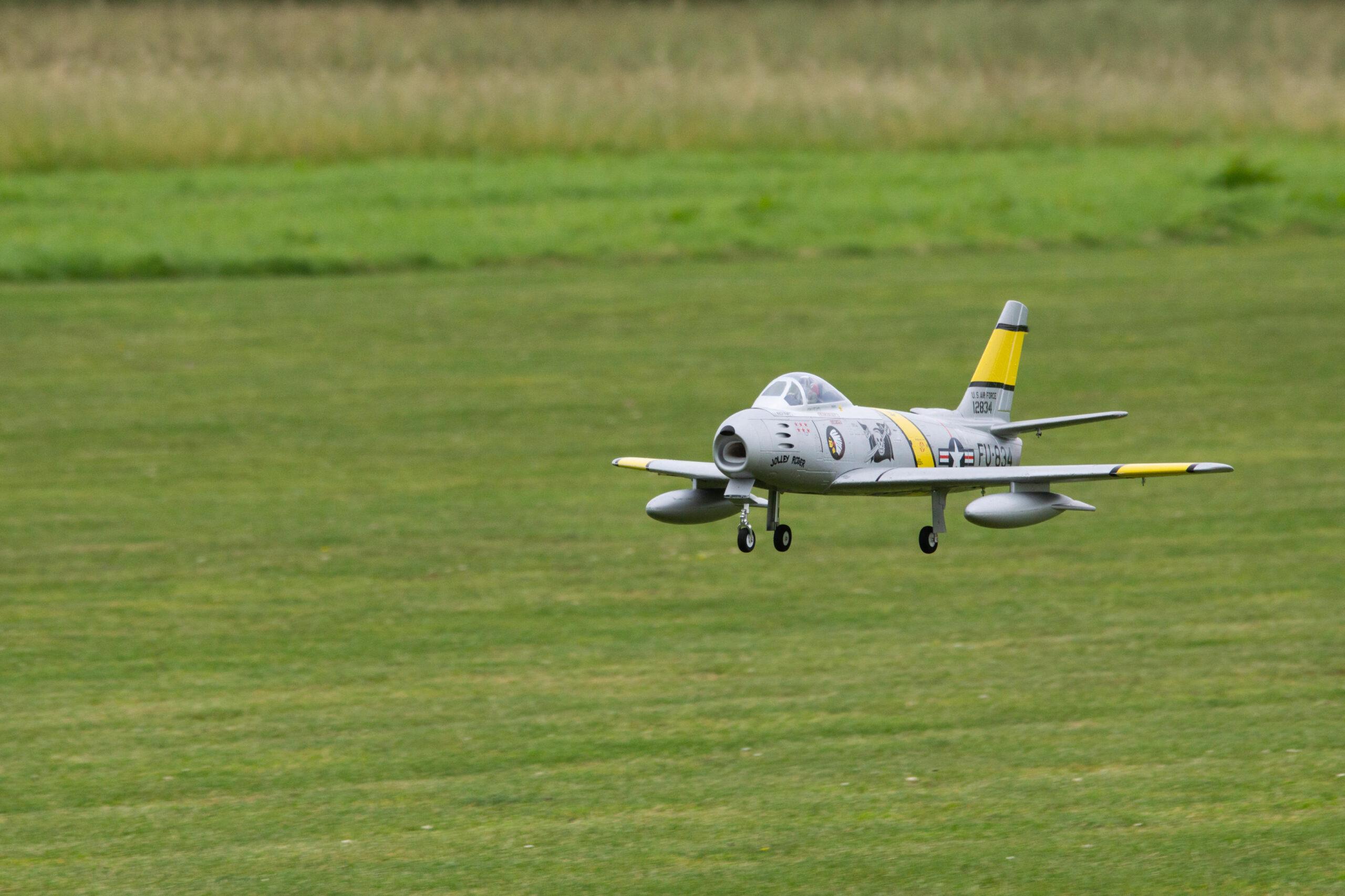 Freewing F-86 Sabre